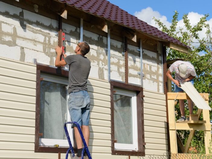 Sealing and Caulking Siding